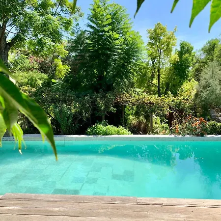 Casa Stardust & Villa *