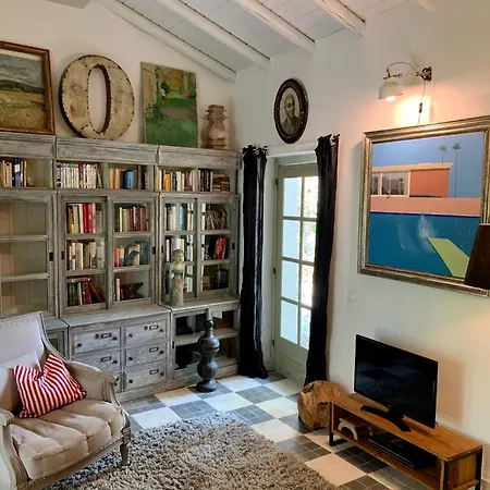 Villa Casa Stardust & *