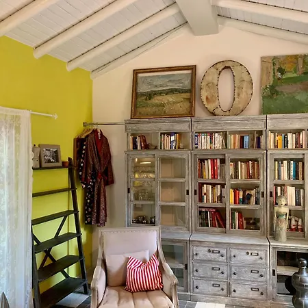 Vila Casa Stardust & Quelfes