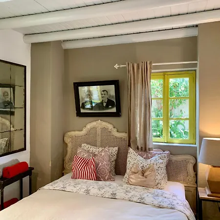 Casa Stardust & Villa Quelfes