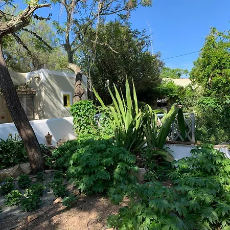 Villa Casa Stardust & *