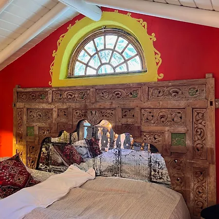 Casa Stardust & Villa