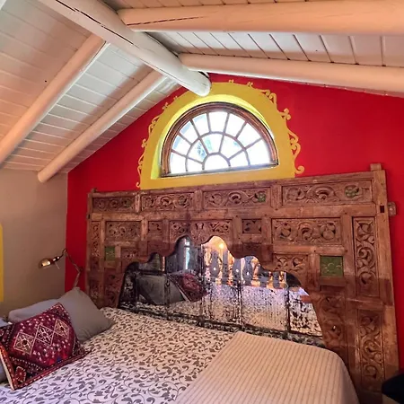 Casa Stardust & Vila