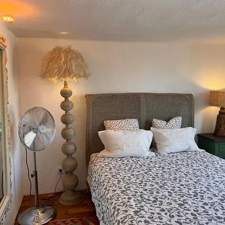 Casa Stardust & Villa *