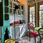 Casa Stardust & *