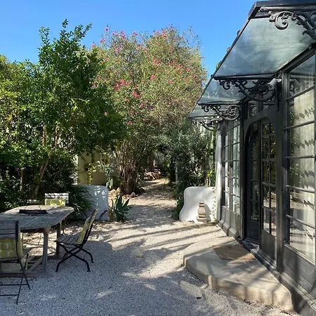 Villa Casa Stardust & Quelfes